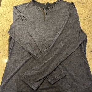 Authentic Lululemon men’s shirt, Size XL